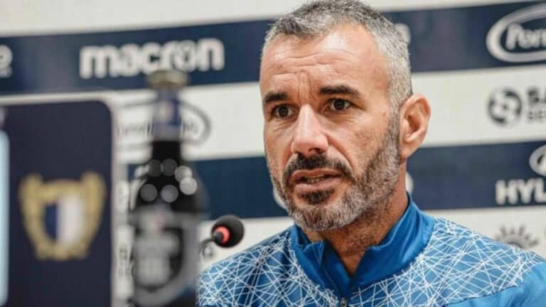 Ivo Vieira quer uma equipa "focada" e "consciente" frente ao Benfica