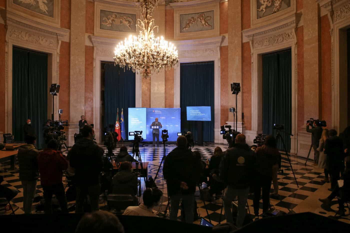 Governo convoca Conselho de Ministros extraordinário para esta terça-feira