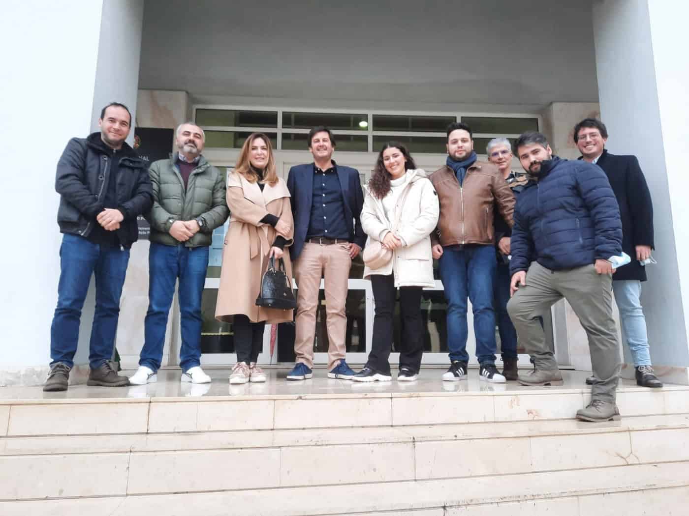 IL quer acabar com “políticas erradas” do PS