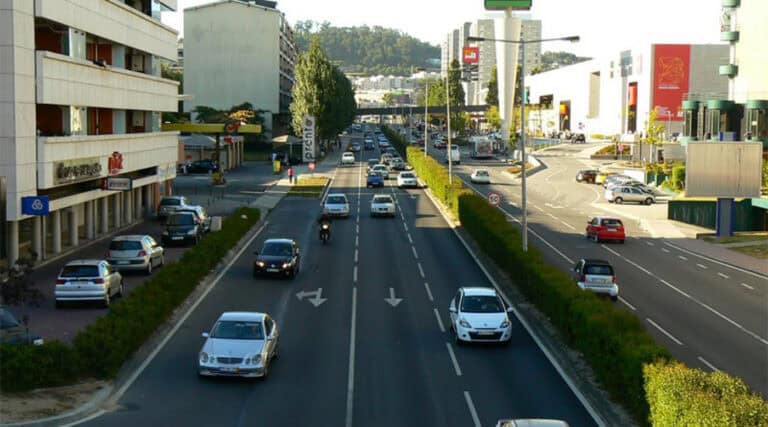 Câmara de Braga instala 19 painéis informativos sobre estado do trânsito