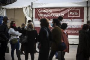 Portugal regista mais 39.074 infeções, 25 mortes e mais internamentos por Covid19