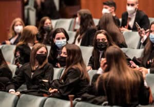 Alunos em isolamento ou infetados com covid-19 terão acesso a época especial