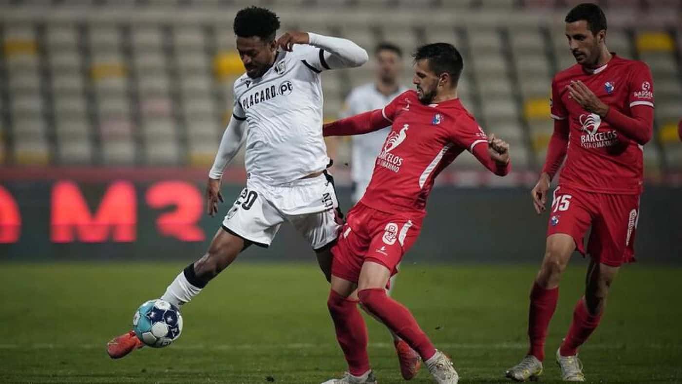 Gil Vicente vence Vitória de Guimarães e sobe ao quinto lugar da I Liga