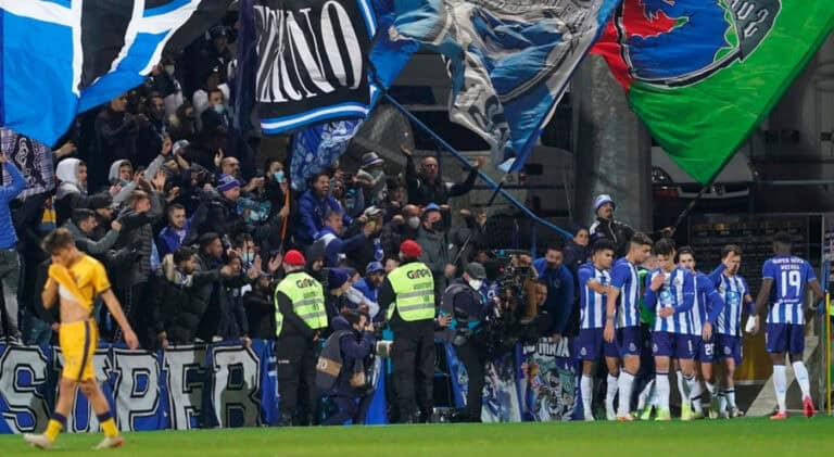 FC Porto bate Vizela e marca encontro com Sporting nas meias finais