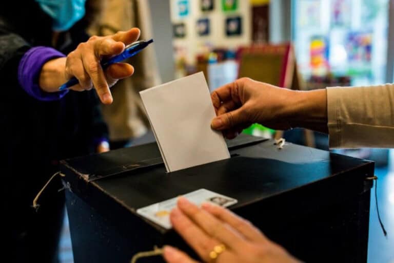 Mais de 181 mil pessoas inscritas para votar antecipadamente
