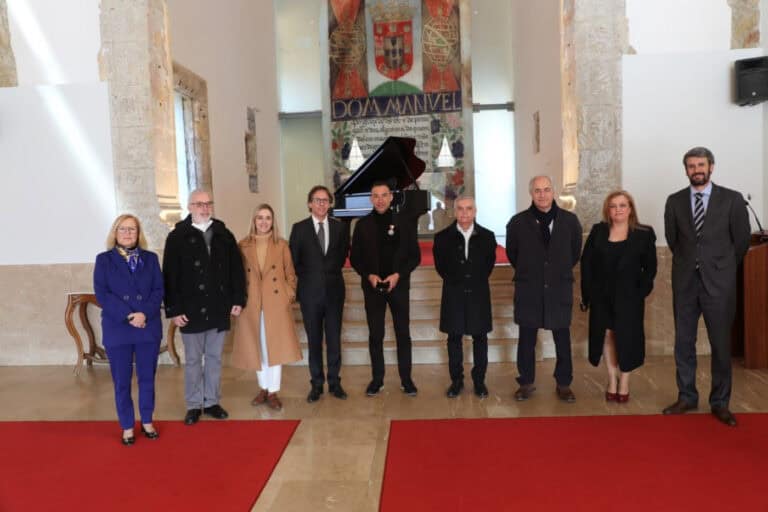 Câmara de Barcelos condecora Joaquim Rodrigues com medalha de Mérito Desportivo 