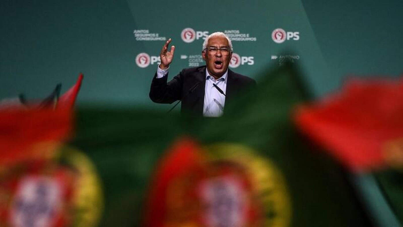 "Uma maioria absoluta não é o poder absoluto, não é governar sozinho"