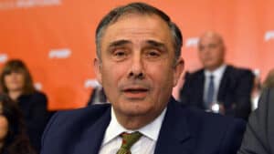 Leitura da sentença do caso 'presenças fantasmas' no Parlamento foi adiada uma semana