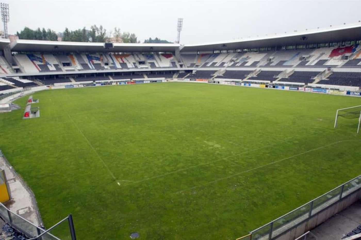 Venda de bilhetes. SC Braga acusa Vitória SC de “ir contra o regulamento de competições"