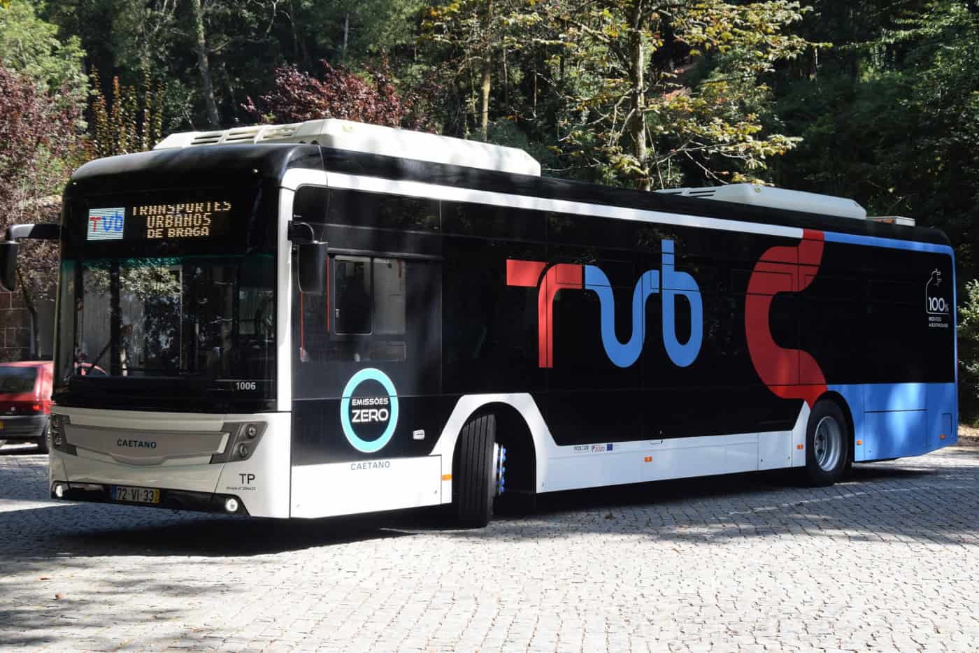 Já pode andar nos TUB e aceder à internet sem custos