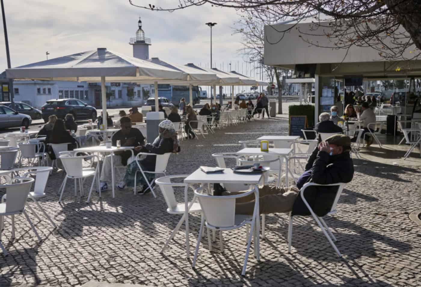 Portugal com mais 44 óbitos e 30.757 novos casos de covid-19