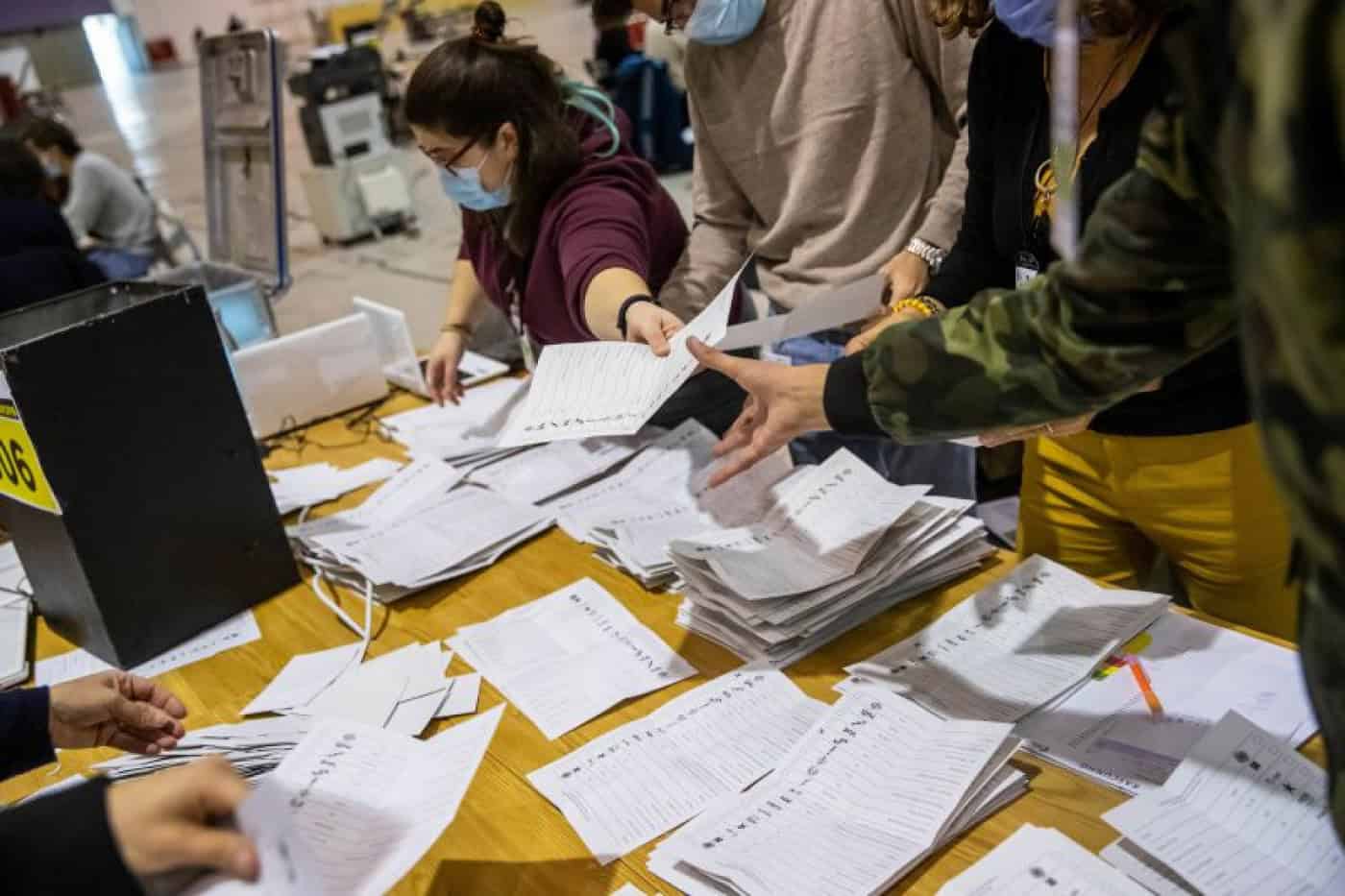 Votos de emigrantes dão dois deputados ao PS e outros dois ao PSD