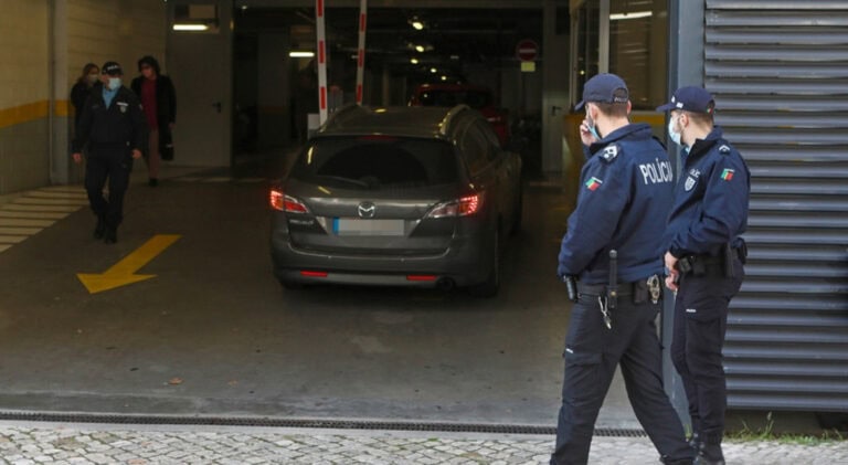 Jovem que planeou ataque em universidade de Lisboa fica em prisão preventiva