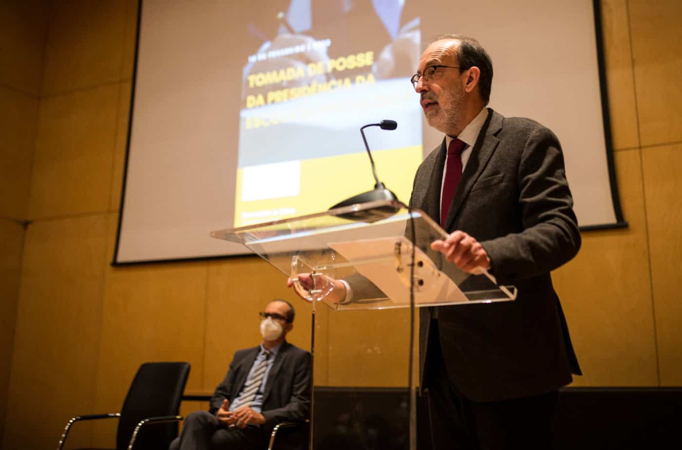 "Espero que o caso de Santa Luzia se resolva. Seria uma desilusão enorme"