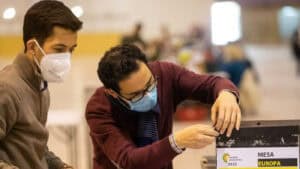 Tribunal manda repetir voto dos emigrantes na Europa 