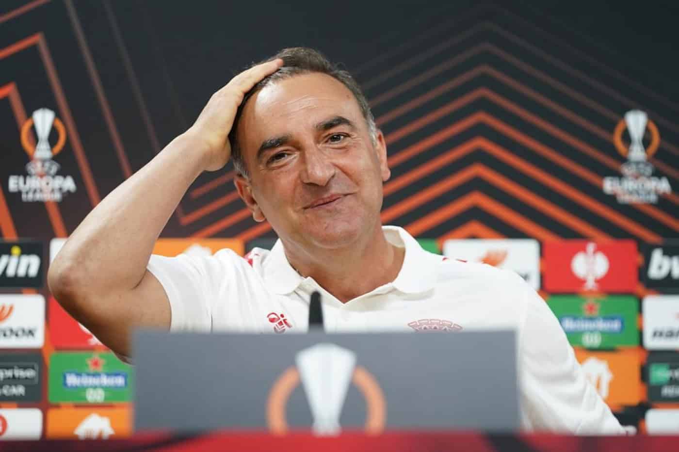 Carlos Carvalhal quer vencer na Moldávia e decidir eliminatória em Braga&nbsp;