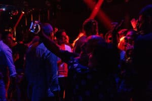 Entrada em bares e discotecas sem necessidade de teste negativo