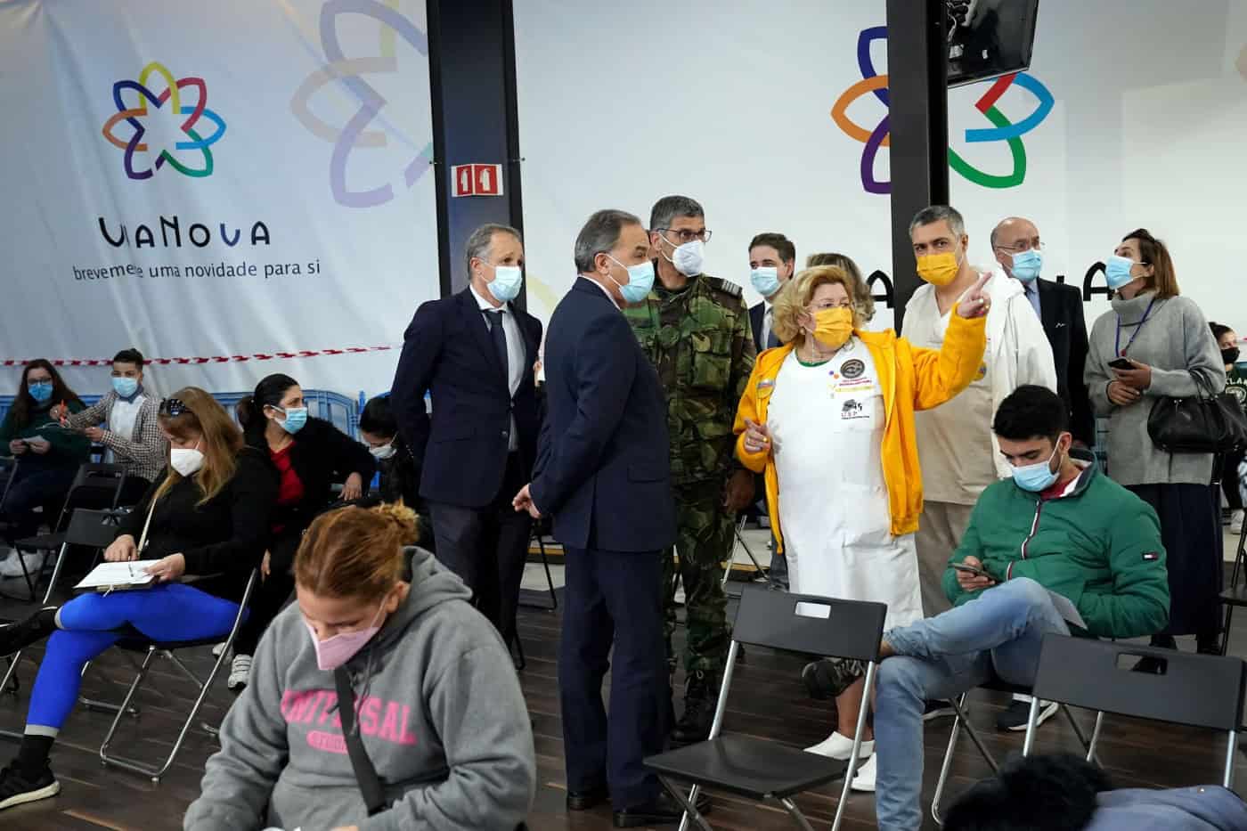 Diminuição de pessoas para vacinar justifica desmantelamento de estruturas nas próximas semanas