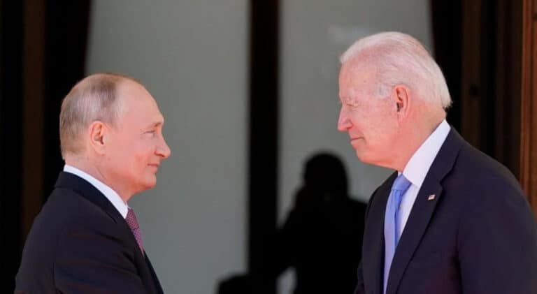 Putin e Biden aceitam cimeira sobre segurança na Europa&nbsp;