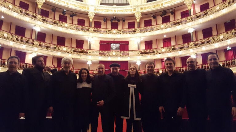 Tributo a Zeca Afonso e Rosalía de Castro reforça laços entre Portugal/Galiza