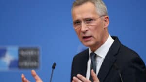 NATO anuncia reunião de emergência com Kiev ainda hoje 