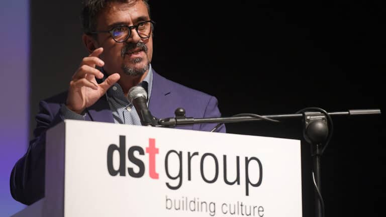 Governo deve aprovar hoje venda dos 71% da Efacec à bracarense DST