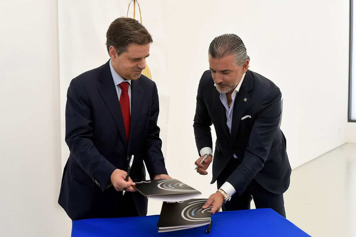 "PS pode aceder ao contrato com a Altice, desde que assine declaração de confidencialidade"