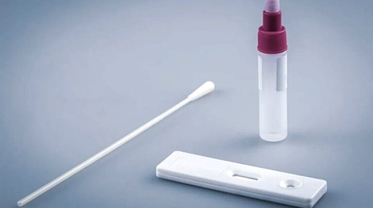 Cada cidadão passa a ter apenas dois testes gratuitos até final do mês