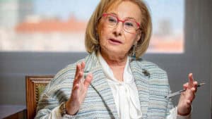 Graça Freitas estima abrandamento das medidas na primavera 