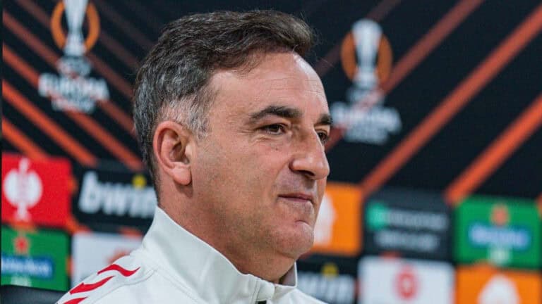 Carvalhal quer “uma noite à Braga" para superar Mónaco