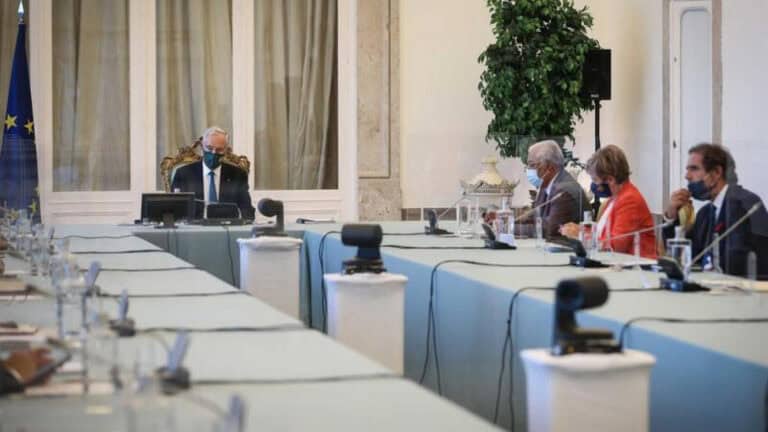 Conselho de Estado reúne-se esta segunda-feira para discutir situação na Ucrânia