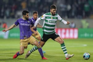 Sporting vence em Moreira de Cónegos e mantém distância para FC Porto