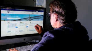 Contribuintes têm até esta quinta-feira para reclamar sobre faturas de despesas gerais familiares 