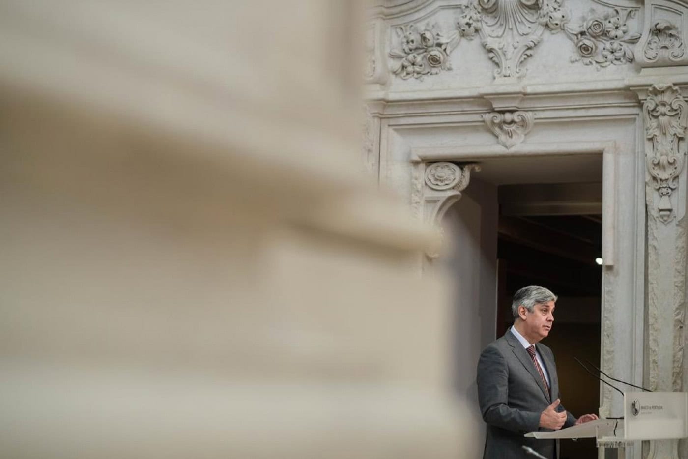 Dívida pública aumenta para 274.800 mil milhões em fevereiro