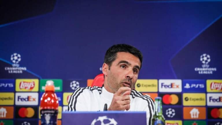 Nélson Veríssimo quer viver uma "grande noite europeia" frente ao Liverpool