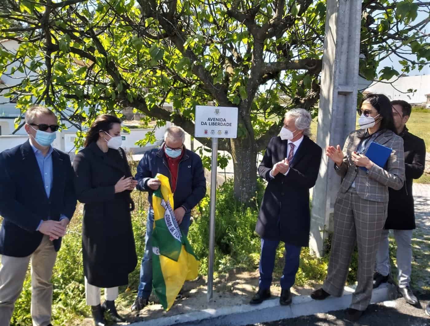 Câmara de Famalicão assume «Estrada sem dono» e dá-lhe o nome de Avenida da Liberdade
