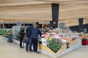 Comerciantes fazem esforço extra para não aumentarem os preços dos produtos