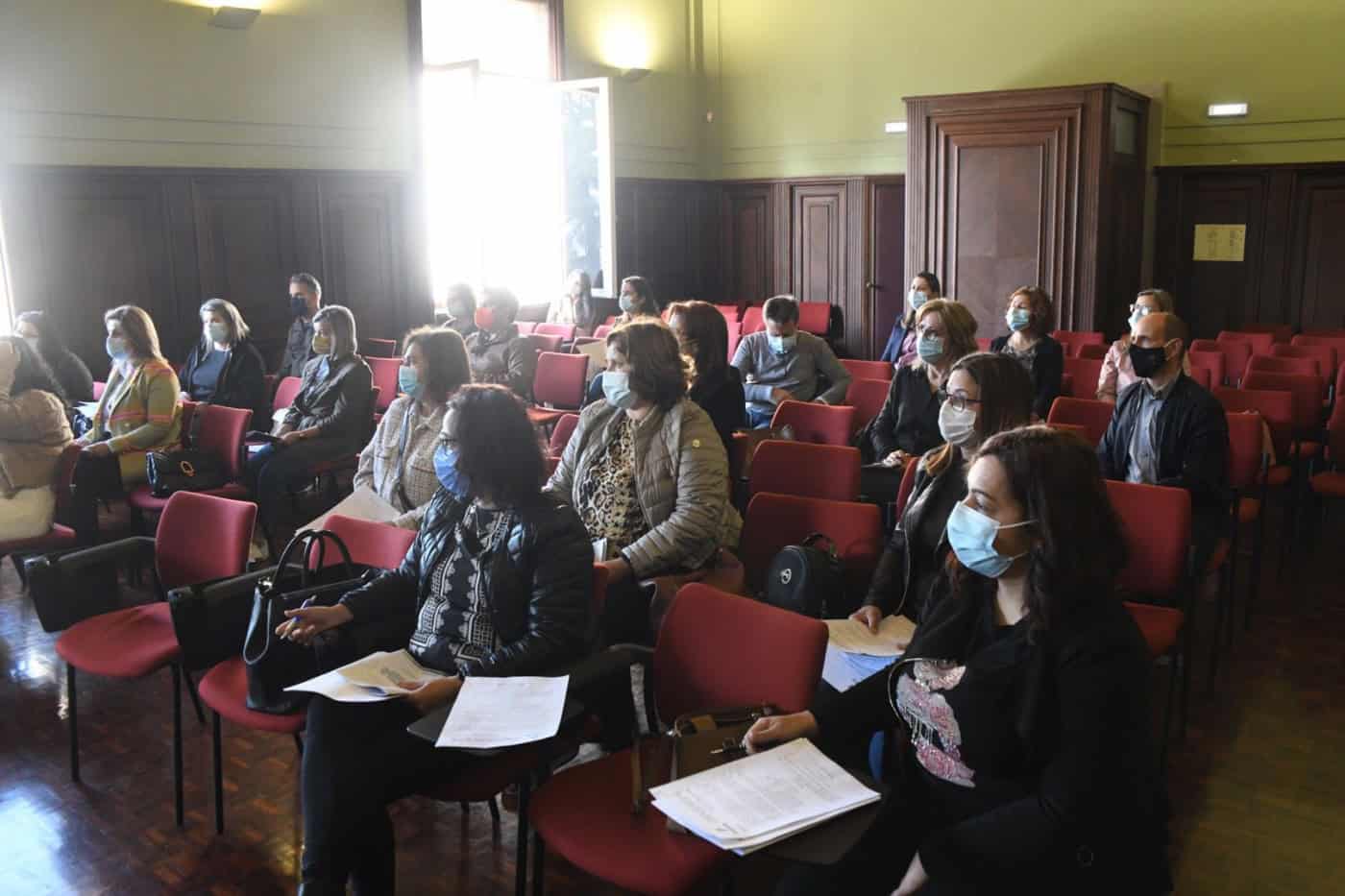 Câmara de Famalicão integra mais 25 auxiliares de ação educativa