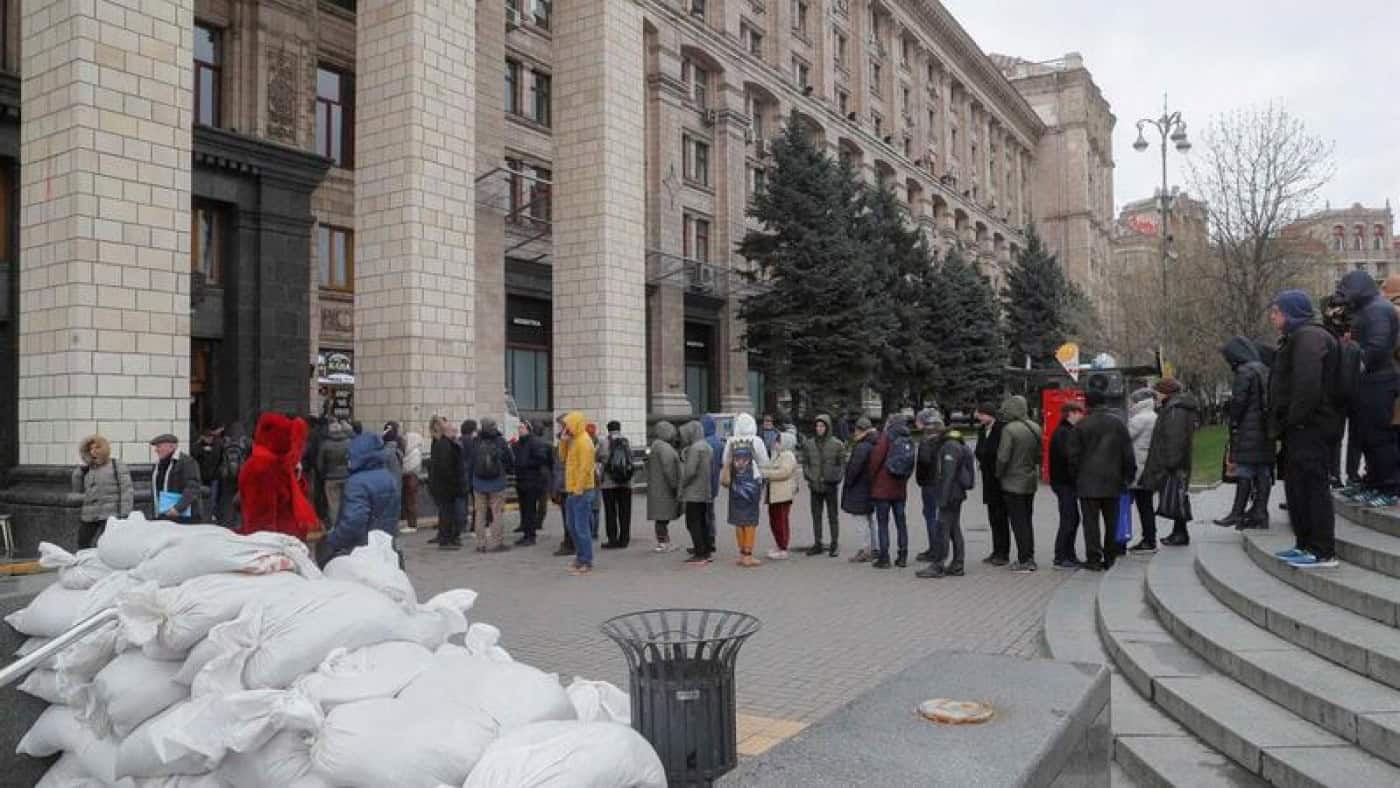 Novo voo vai transportar mais 263 refugiados para Portugal