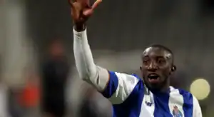 Vitória SC vê confirmada anulação de jogo à porta fechada no 'caso Marega' 