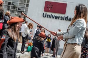 Imposição de Insígnias em Guimarães será nos Jardins da Lola