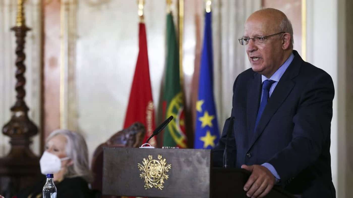 Santos Silva destaca contributo dos trabalhadores para a formação da democracia