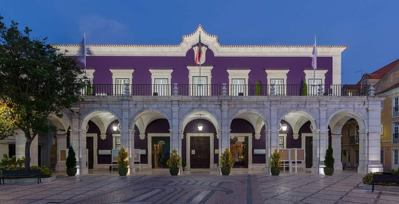 Assembleia Municipal chumba moções de censura do PS e PSD à Câmara de Setúbal