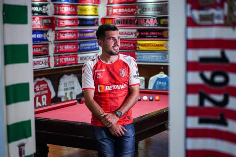 Nuno Cunha renova contrato com SC Braga