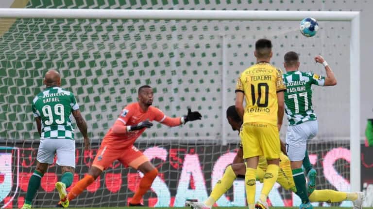 Moreirense desce à segunda liga