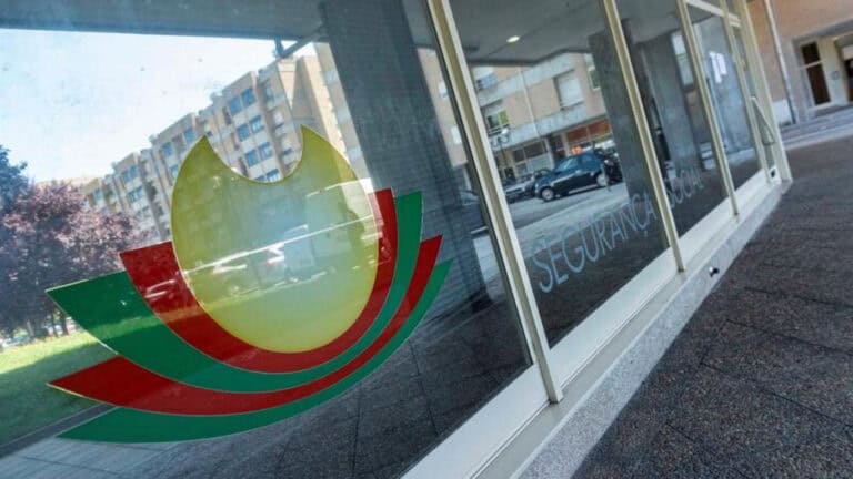 Covid-19 custou quase dois mil milhões de euros à Segurança Social em 2021