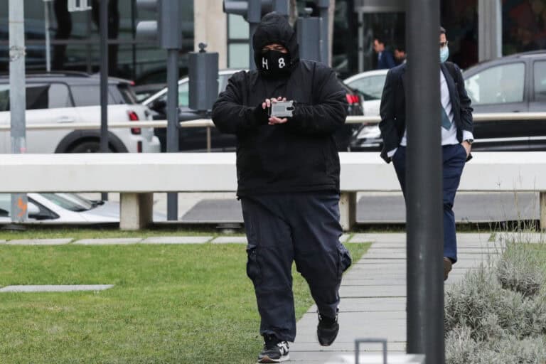 Vinte e dois arguidos no processo Hammerskins condenados a penas entre seis meses e nove anos de prisão