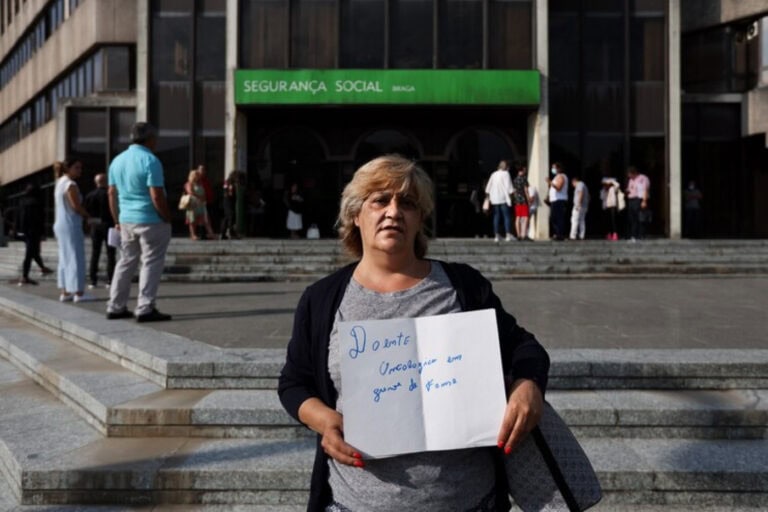 Doente com cancro está com baixa sem vencimento porque junta médica diz que "tem que trabalhar"