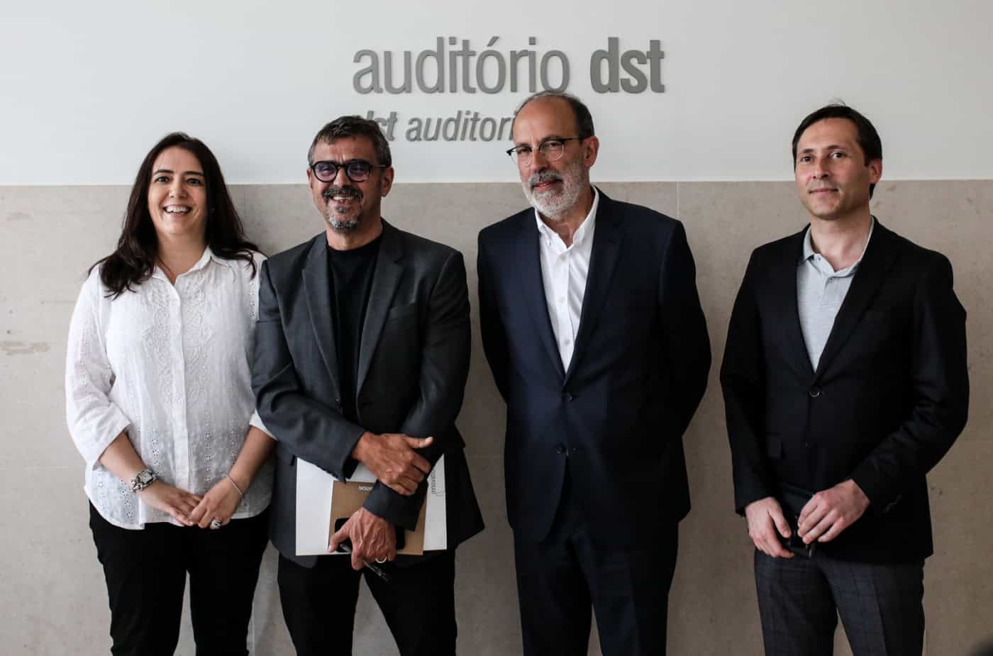 EEG tem 2 novos auditórios. Cantina da UMinho recebe grito de "revolta"