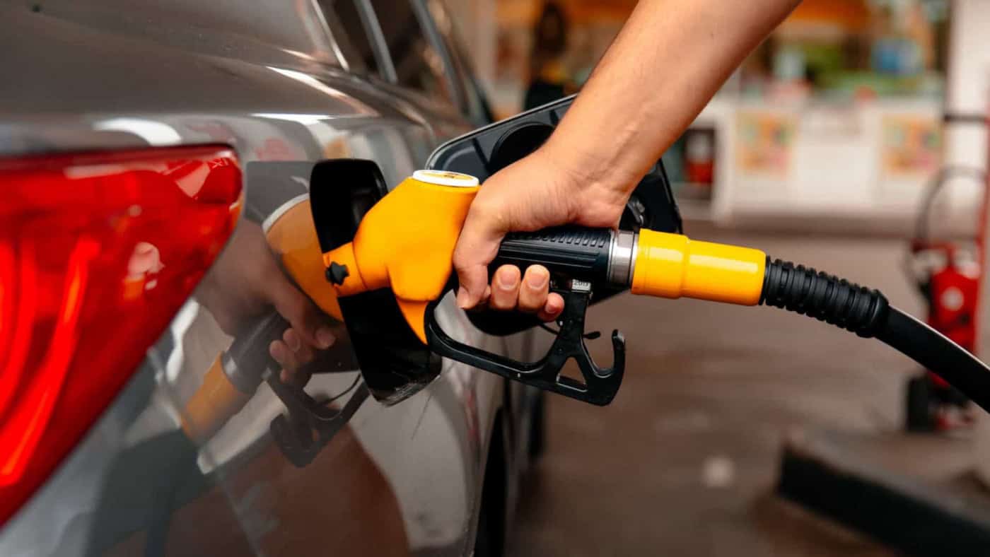 Gasóleo desce 6,5 cêntimos e gasolina 7 cêntimos. É a maior queda em dois meses